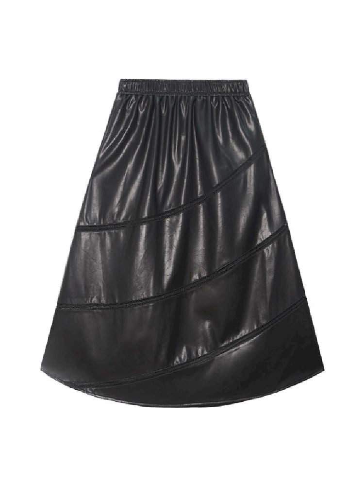 Black half-body skirt