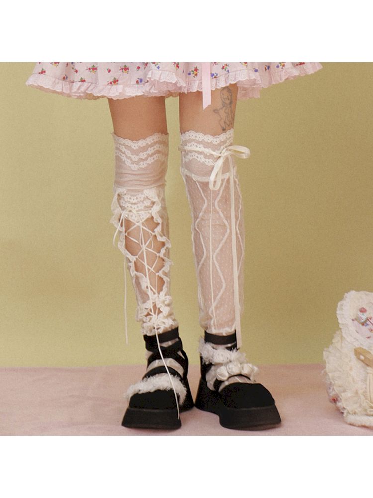 Asymmetrical Girly Lace Tie Mid Calf Socks