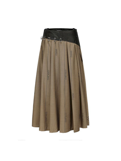 Half-body Pleated Skirt