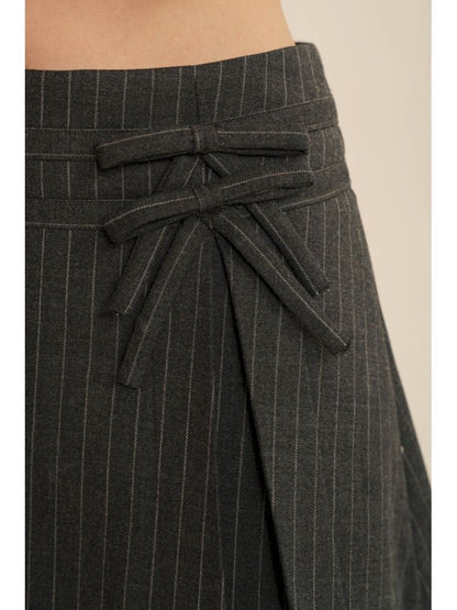 Woven Vertical Stripe Bow Blazer Pair Pleated Halter Skirt