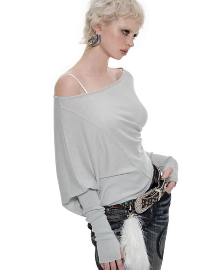 Slant Shoulder Asymmetric Knit Blouse