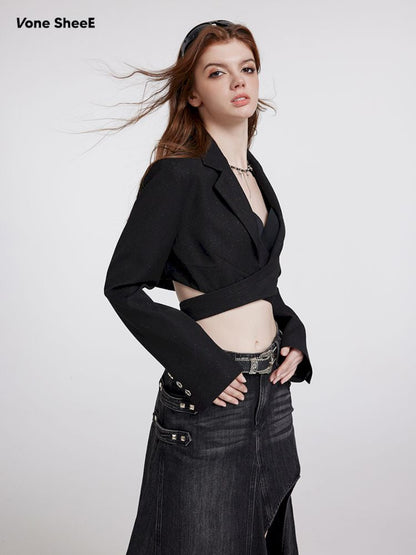 Fine flash short black blazer