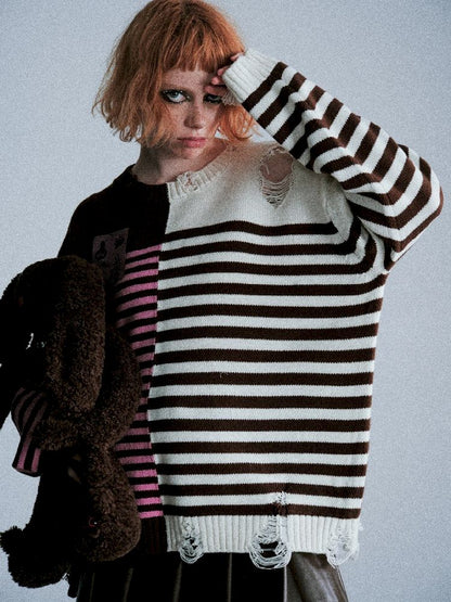 Color-Crossing Stripe Hole Breaking Knit Sweater