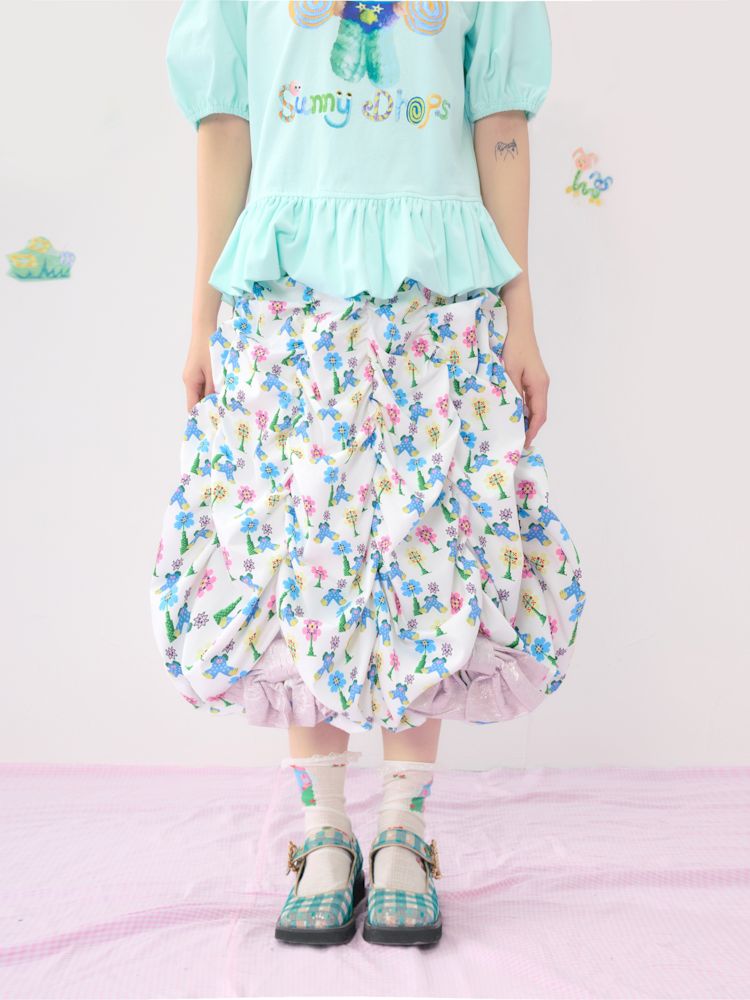 Large Silhouette Halter Puffy Skirt