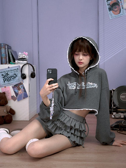 Loose Gray Hooded Sweatshirt