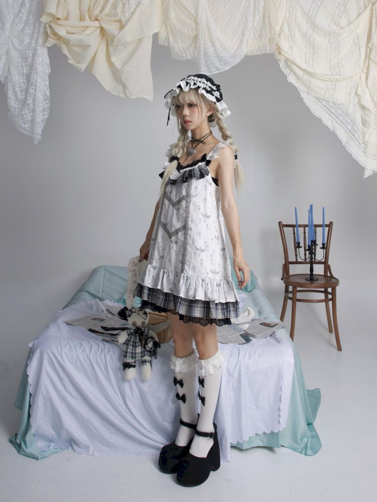 Big Bow Doll Feeling Halter Dress