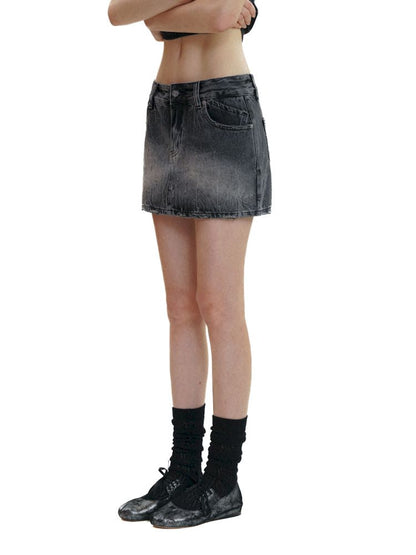 Gradient Spray Horsebit Worn Tie Flower Denim Short Skirt