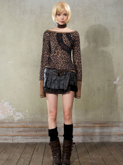 Leopard print one-shoulder shirt