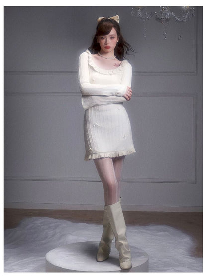 Warm thickened knitted skirt