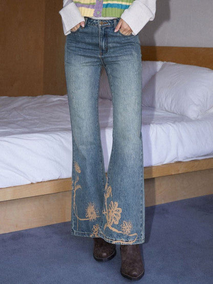 Printed Straight Flare Jeans