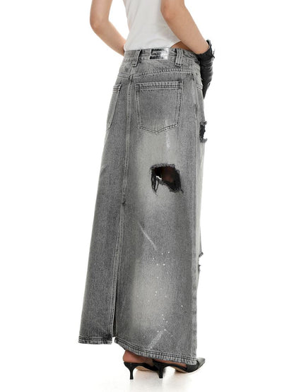 Multiple holes denim long skirt