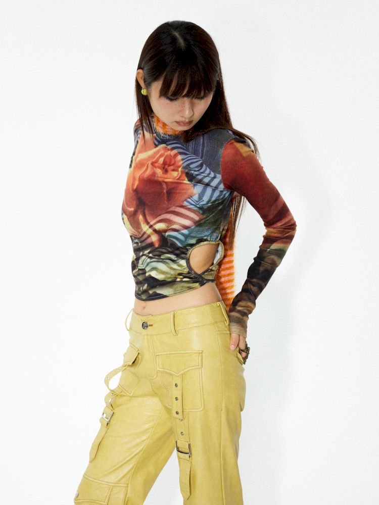 Turtleneck Printed Bottom Shirt