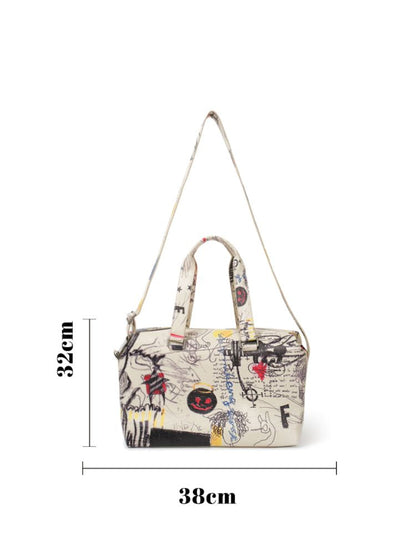 Graffiti art do old recycled material shoulder bag