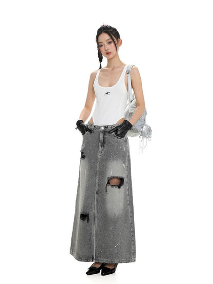 Multiple holes denim long skirt