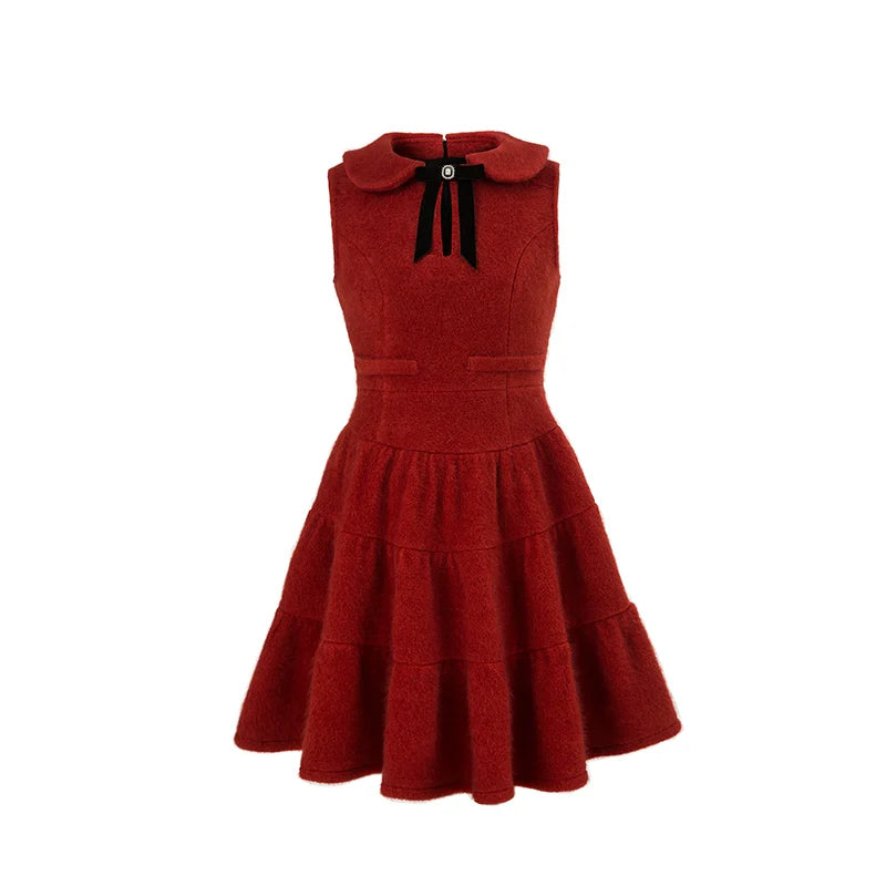 Sleeveless long mulled wine dress