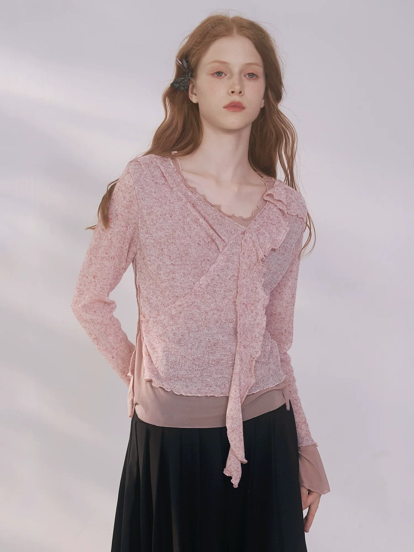 Cut-out stitching wool knit tops