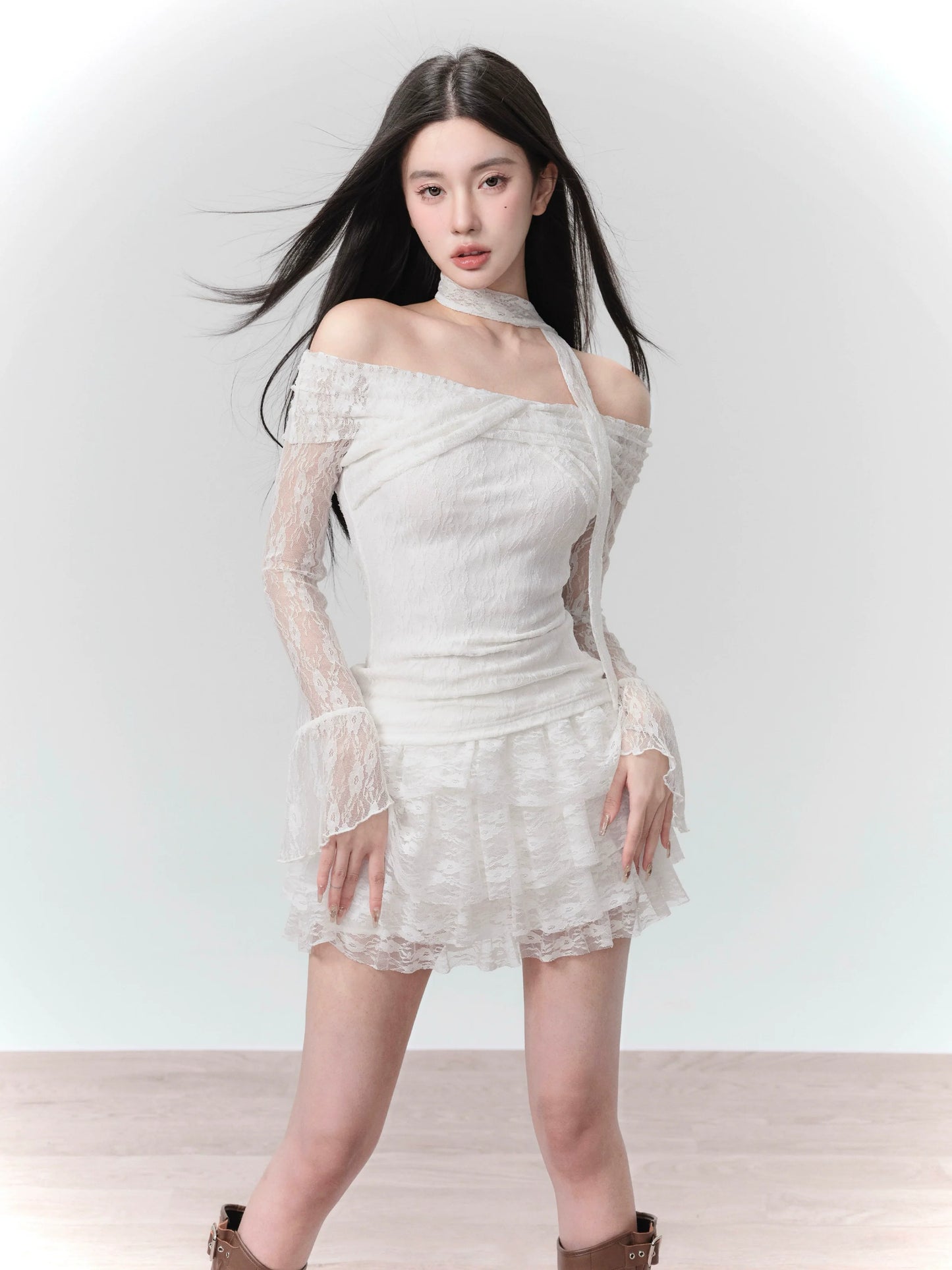 Moonlight lace knitted one-shoulder top set