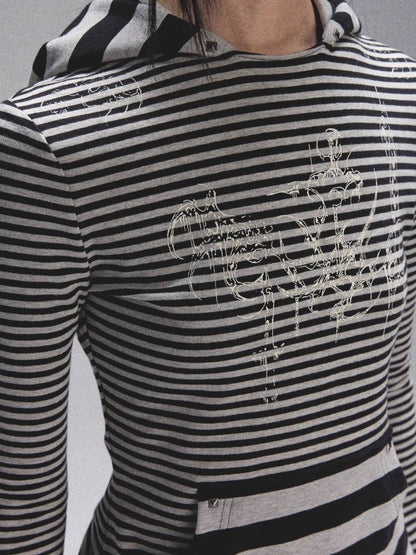 Striped print long sleeve hooded T-shirt