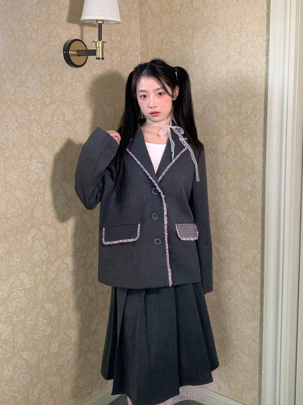 Blazer pleated skirt suit