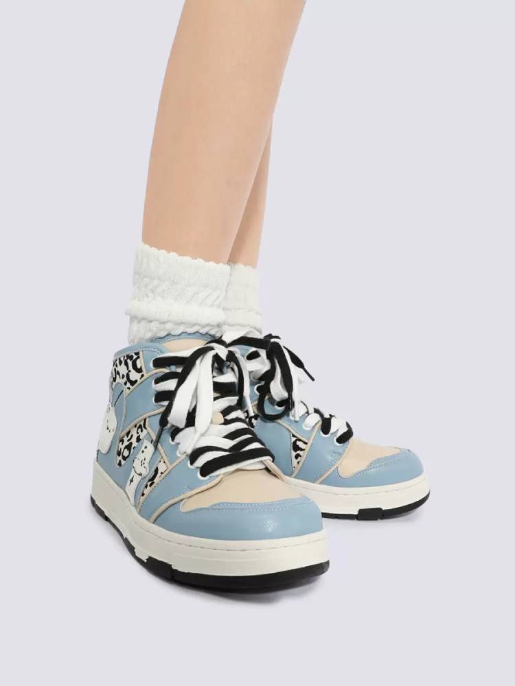 Cute casual shoes