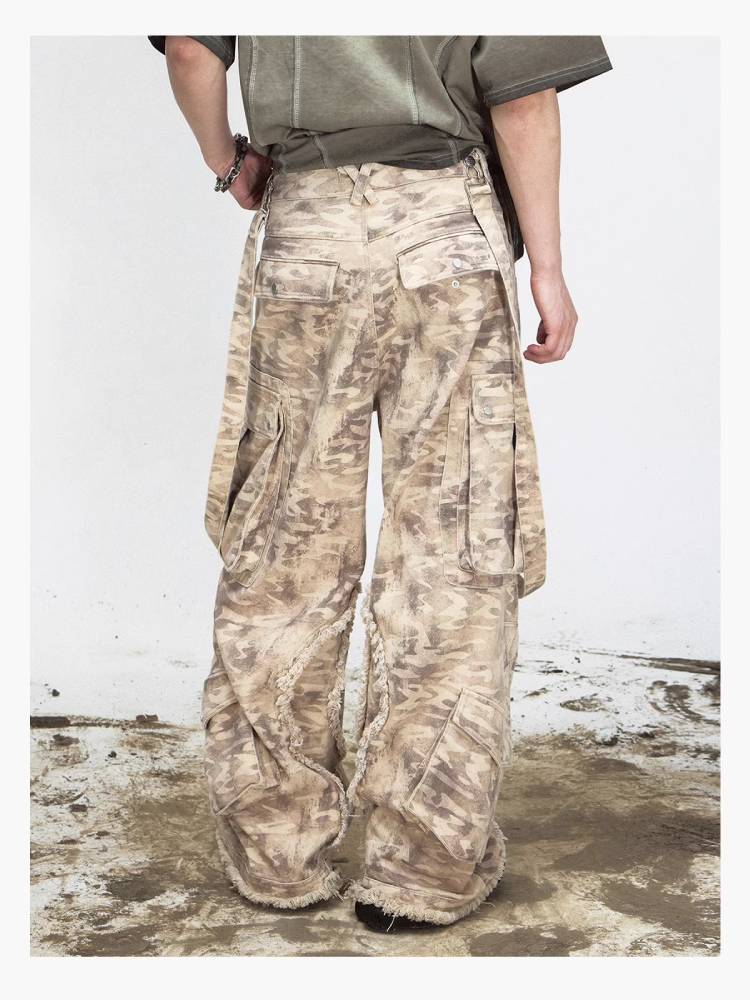 Camouflage multi-pocket overalls