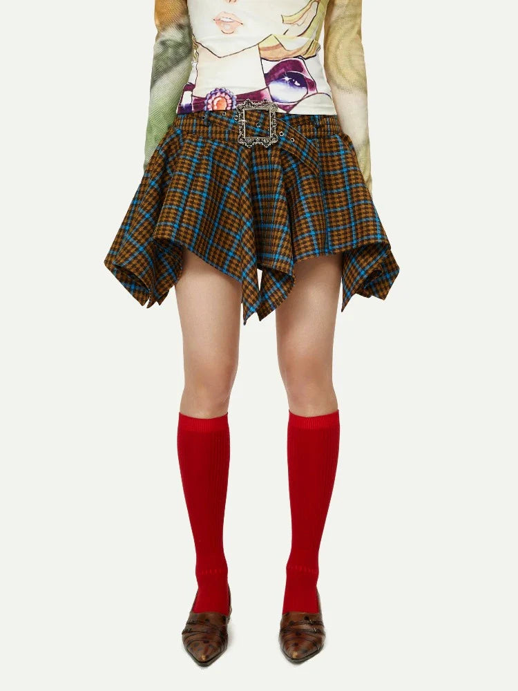 Plaid short skirt