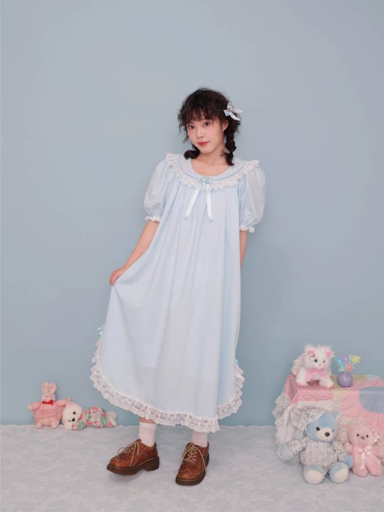 Antique girly floral embroidered light blue dress