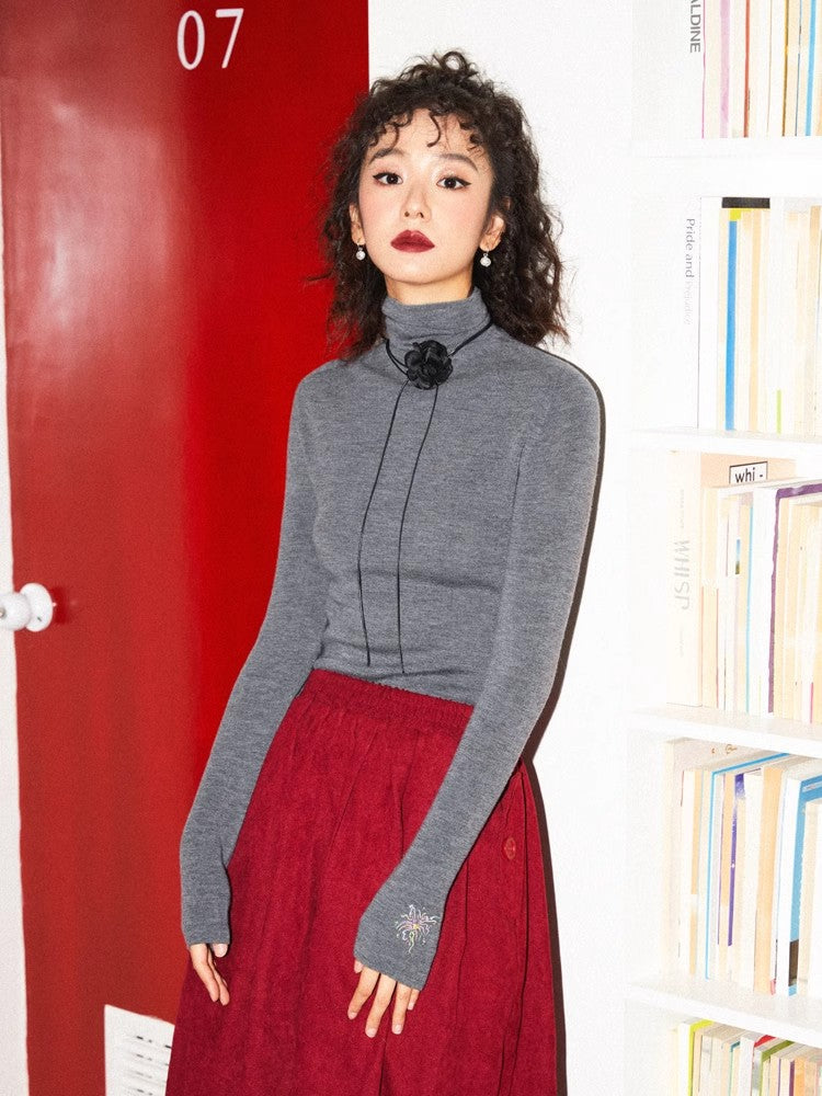 Turtleneck wool knit