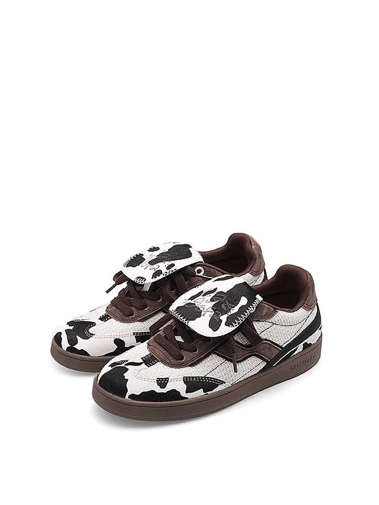 Cow white skateboard shoes