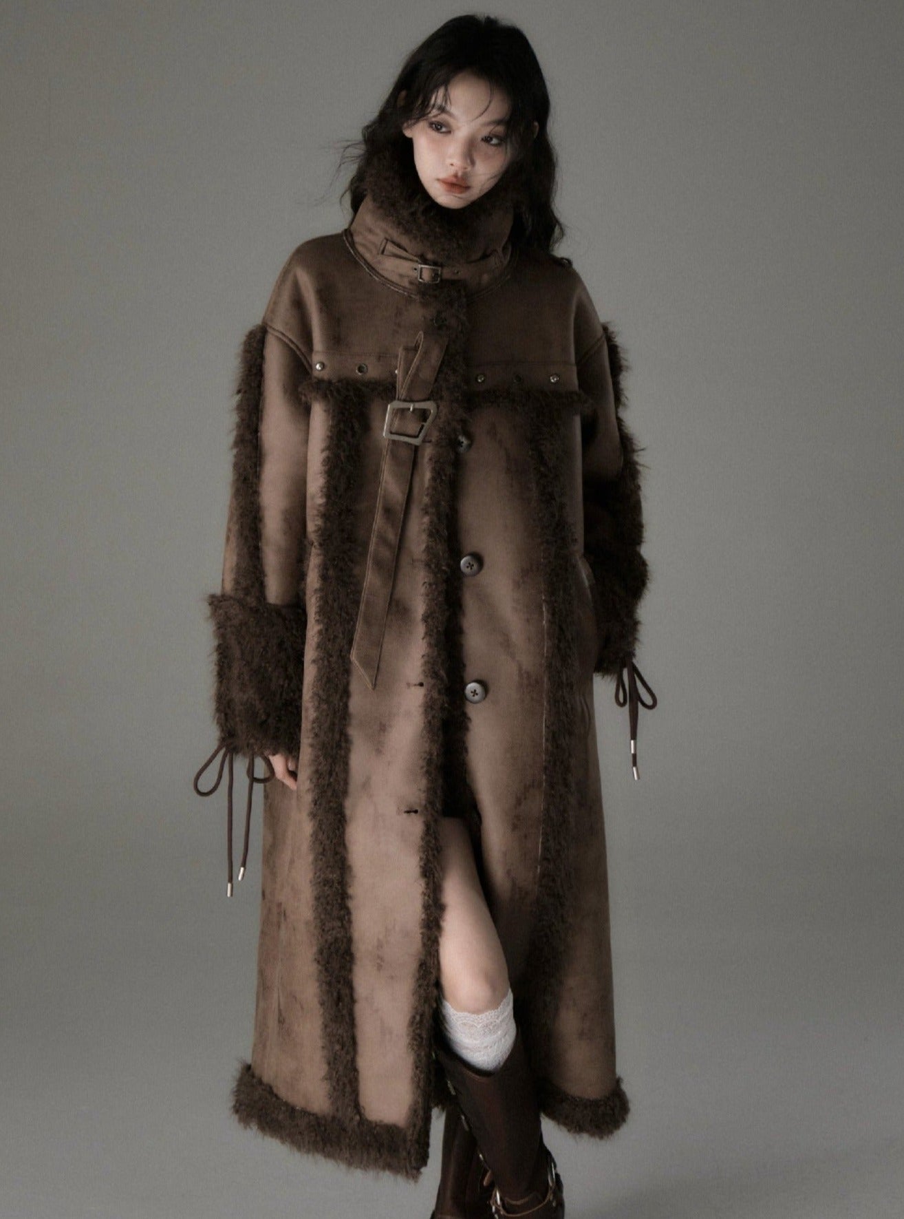 Long lamb fur integrated stitching jacket