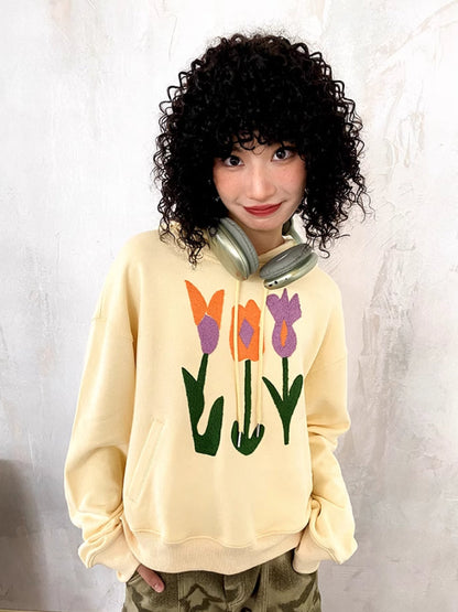 Hooded top embroidered sweatshirt