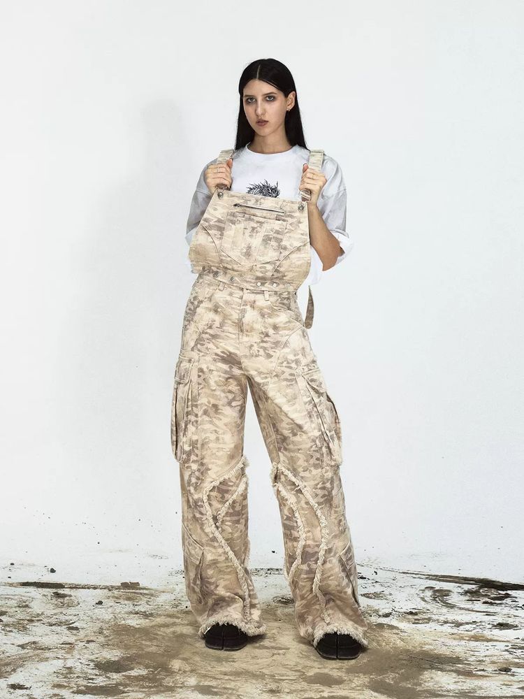 Camouflage multi-pocket overalls