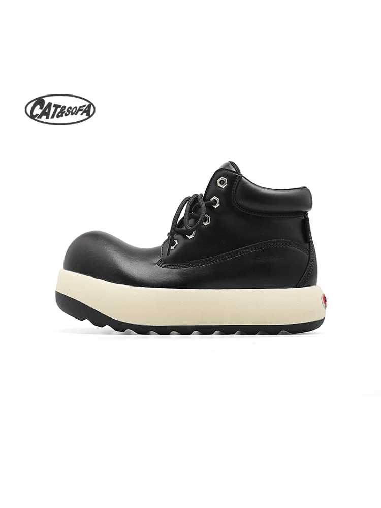 Black platform couple boots