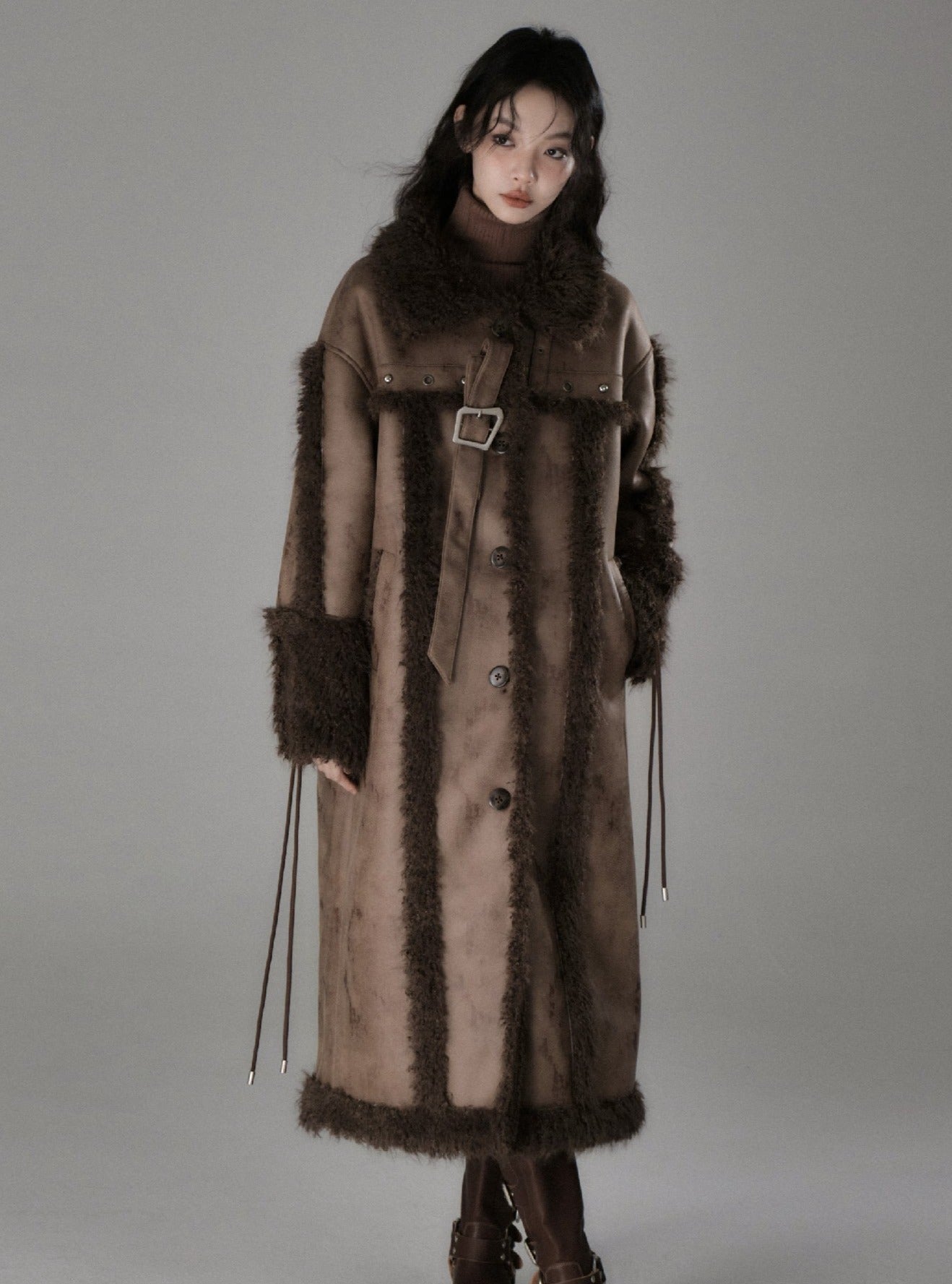 Long lamb fur integrated stitching jacket