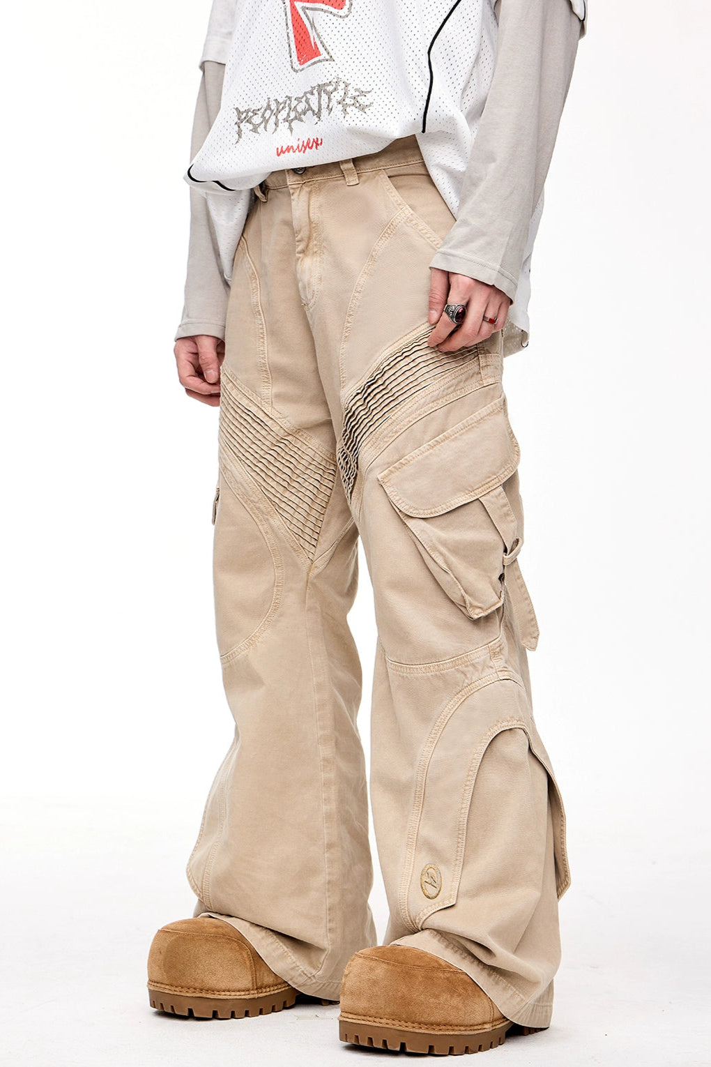 Bootcut Pleated Cargo Pants