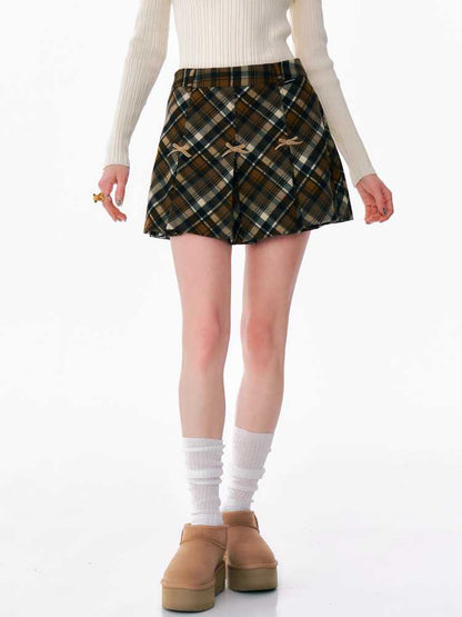 A-line plaid skirt