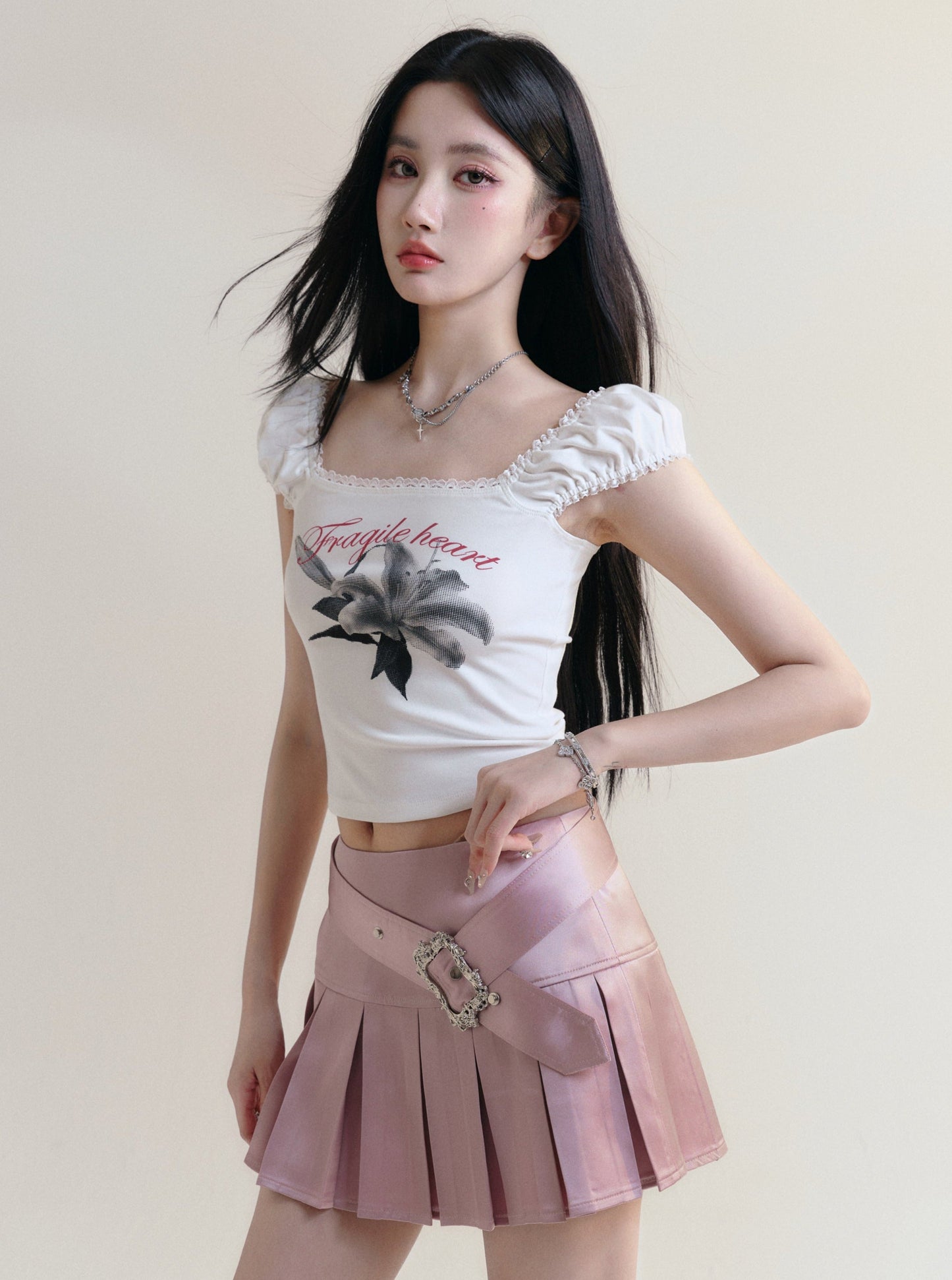 Lily Print Slim T-Shirt