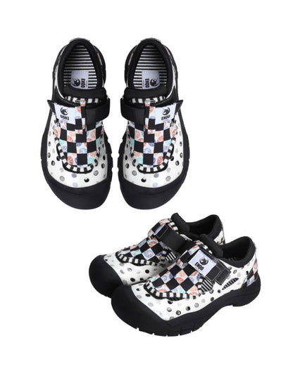 Velcro women's shoes