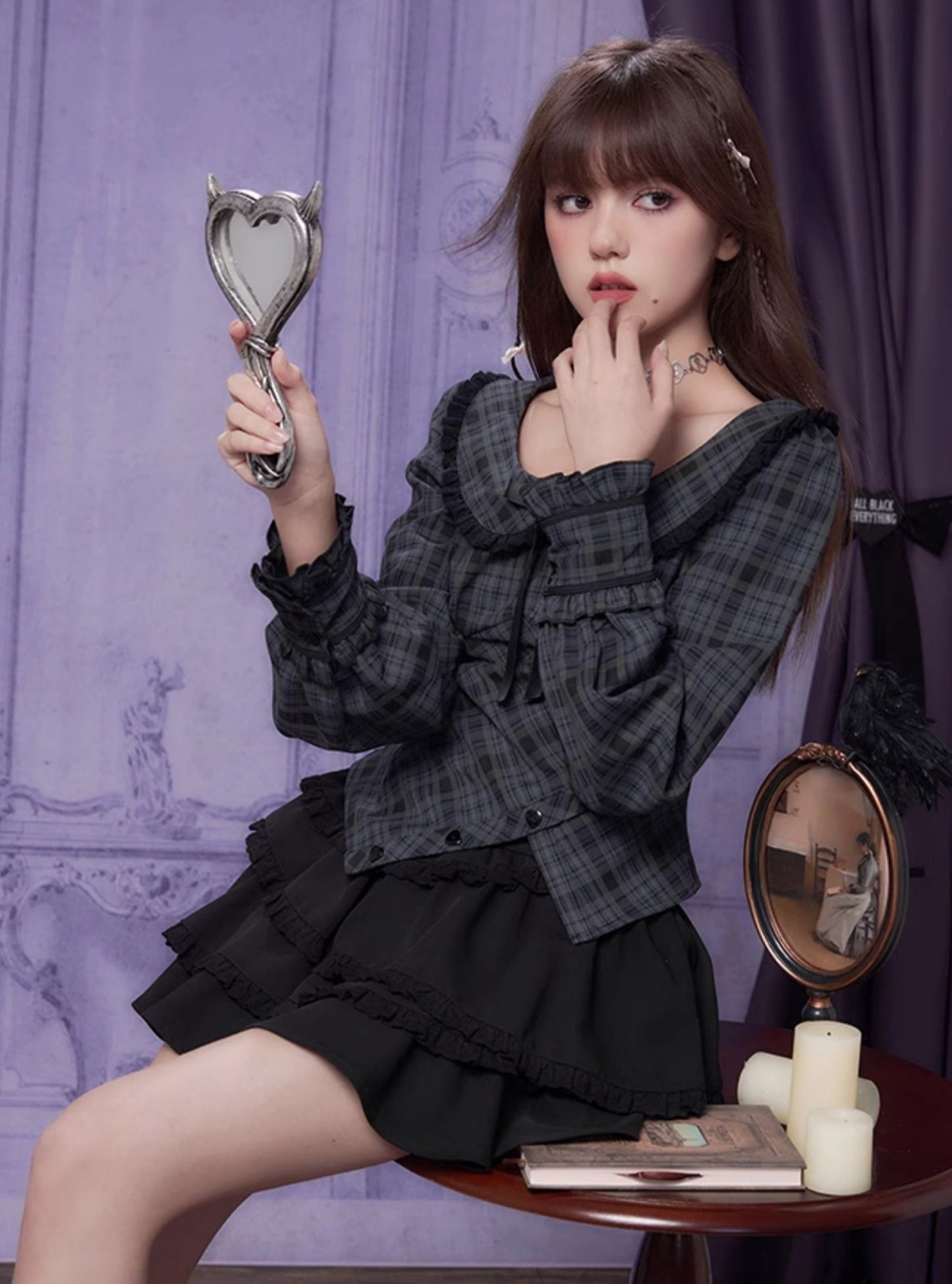 Doll Collar Long Sleeve Plaid Top