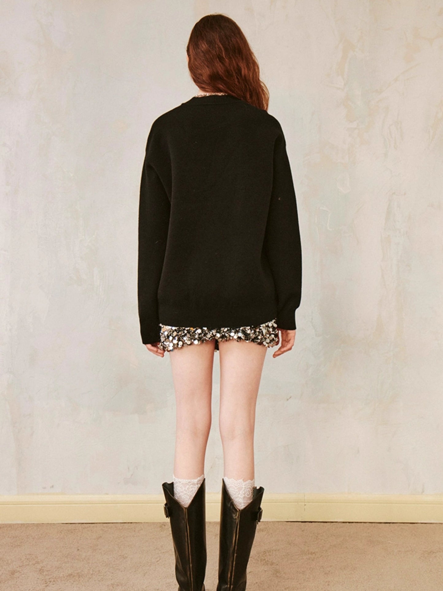 Round neck loose long sleeve sweater