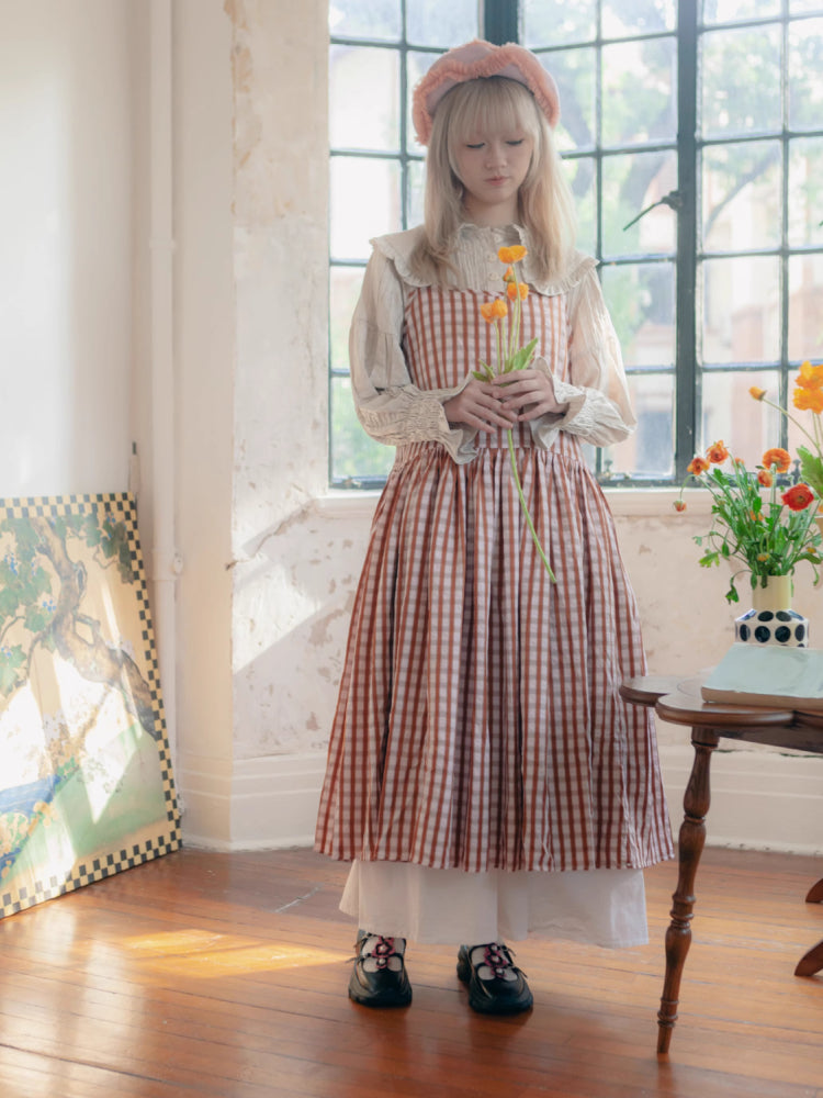 Pink camisole skirt