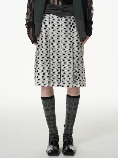 Polka dot pleated skirt