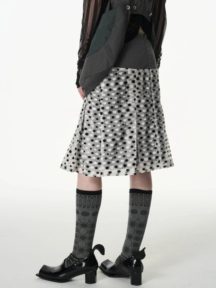 Polka dot pleated skirt