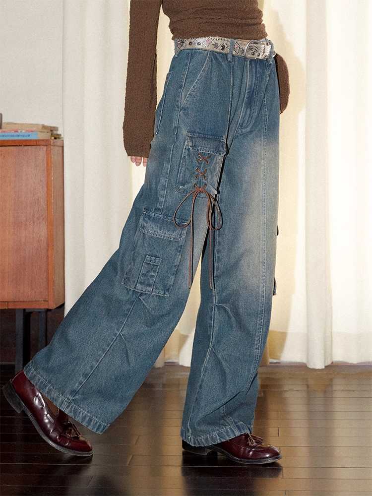 Low waist wide leg jeans