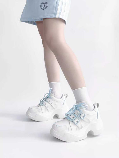 Casual platform sneakers