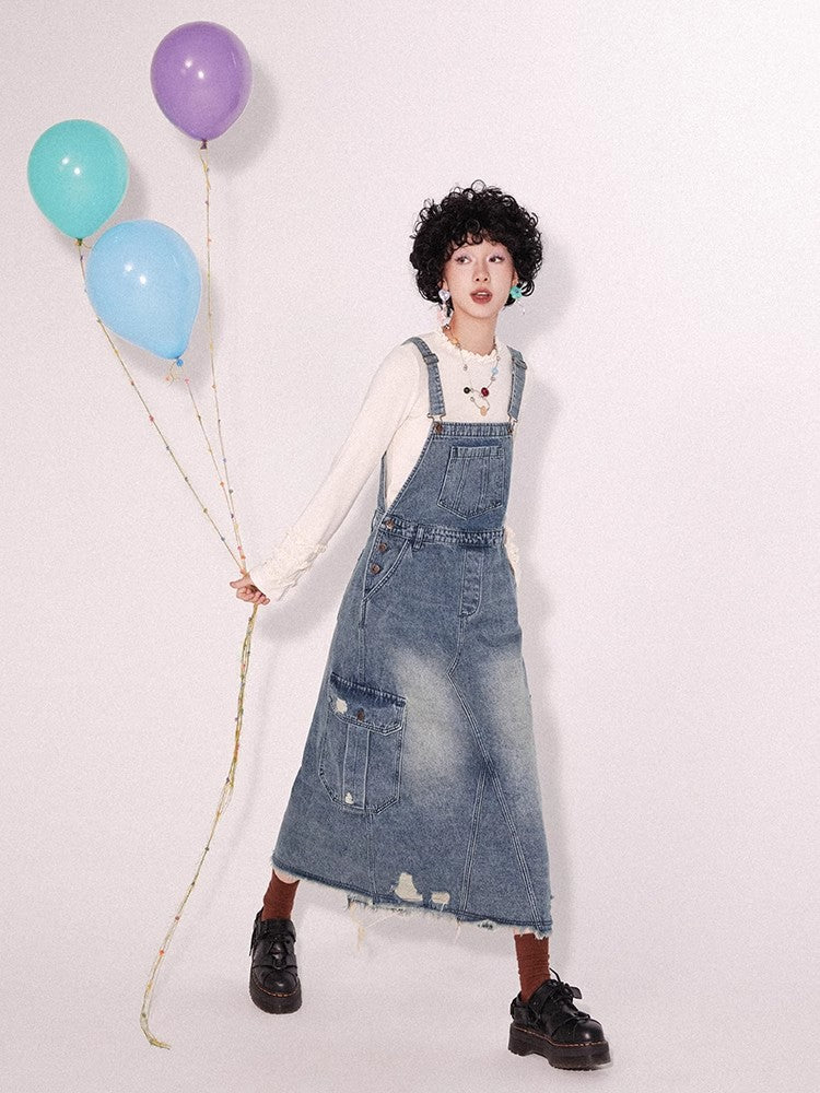 Loose denim suspender skirt