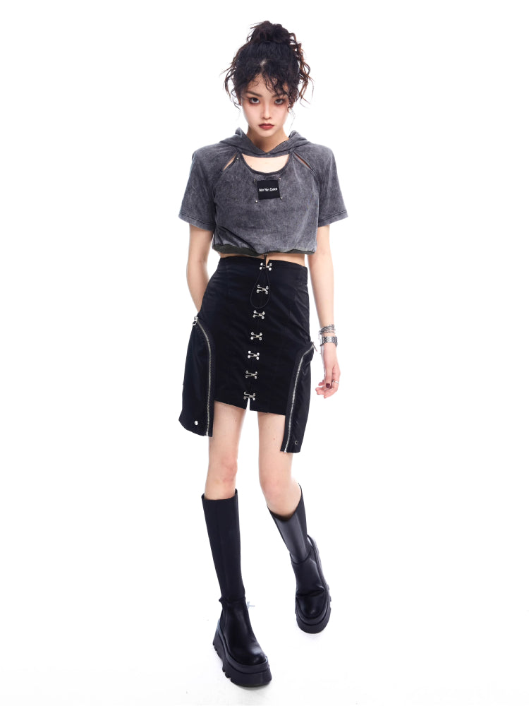 Metallic straight skirt