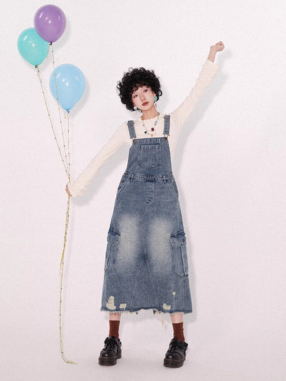 Loose denim suspender skirt