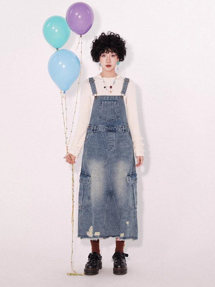 Loose denim suspender skirt