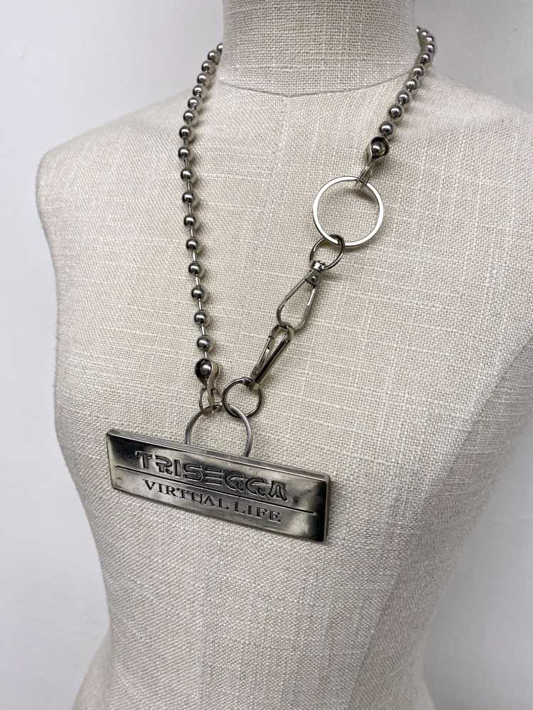 Nameplate necklace